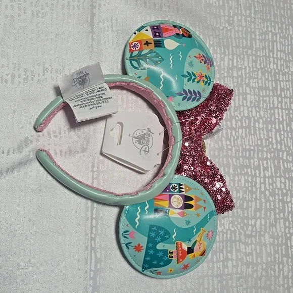 WDW DISNEY PARKS It’s A Small World Minnie Mouse Ears Headband NWT - Picture 4 of 4